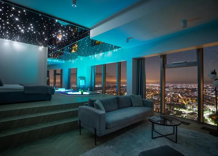 Sky Tower - In The Sky Апартаменты