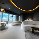 Sky Tower - In The Sky شقة *