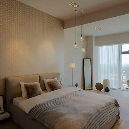 Apartment Sky Tower - In The Sky Breslau