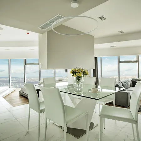 Lejlighed Sky Tower - In The Sky *