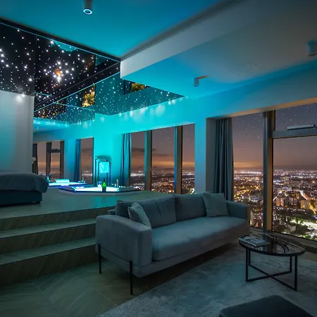 Sky Tower - In The Sky Апартаменти
